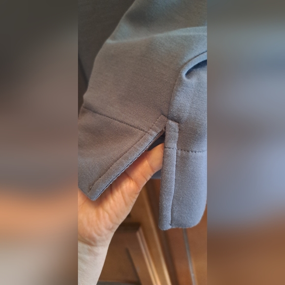 Anthropologie's "If It Were Me" Soft Sweatshirt Thumb Holes Modal Blend XL Crop - Picture 5 of 7